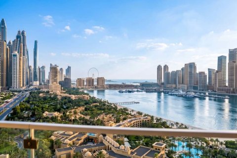 Apartment in Palm Jumeirah, Dubai 2 bedrooms, 317.4 sq.m. № 142019 - photo 9