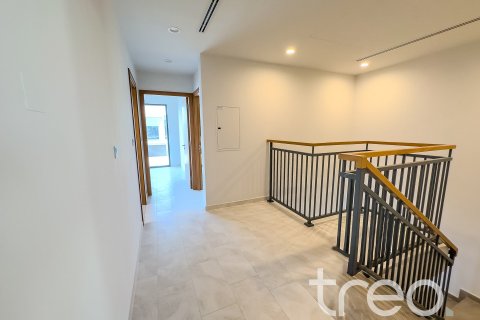 Townhouse in Villanova, Dubai Land, Dubai 4 bedrooms, 216.37 sq.m. № 134529 - photo 12