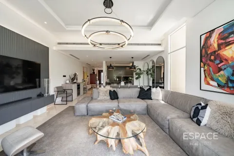 Adosado en Al Furjan, Dubai, 3 dormitorios, 292 m², № 122419 - foto 2