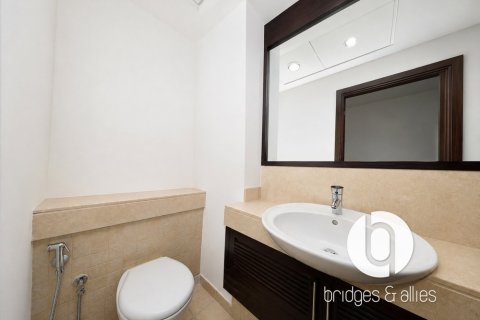 Apartamento en Downtown Dubai (Downtown Burj Dubai), Dubai, 1 dormitorio, 84 m², № 141756 - foto 14