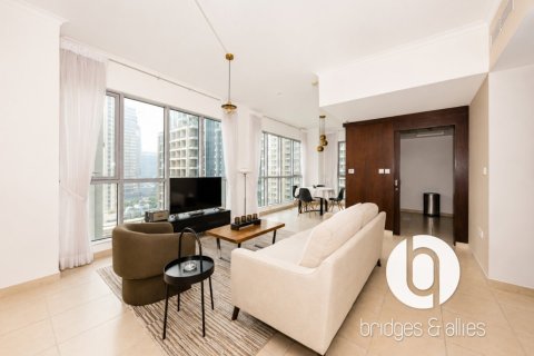 Apartamento en Downtown Dubai (Downtown Burj Dubai), Dubai, 1 dormitorio, 84 m², № 141756 - foto 2