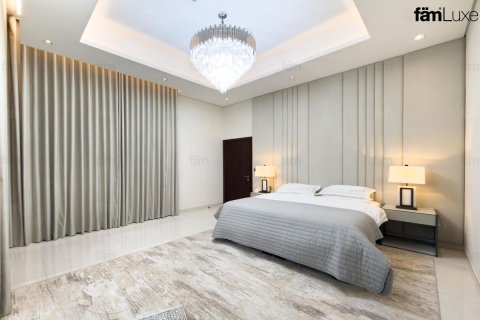 Villa in Dubai 6 bedrooms, 1393.8 sq.m. № 141757 - photo 8