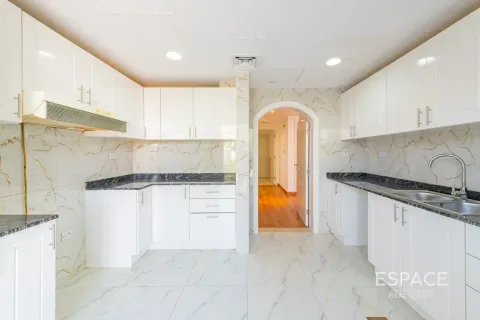 Villa à The Springs, Dubai, 3 chambres, 209 m², № 122789 - photo 7