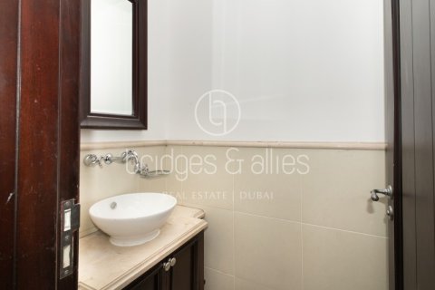 Apartamento en Old Town, Dubai, 1 dormitorio, 87 m², № 118414 - foto 2