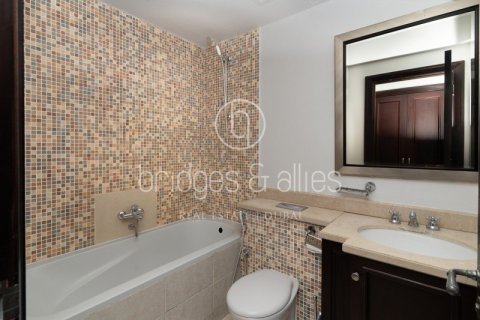 Apartamento en Old Town, Dubai, 1 dormitorio, 87 m², № 118414 - foto 3