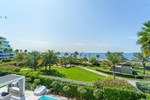 Apartment in Palm Jumeirah, Dubai 4 bedrooms, 761 sq.m. № 96962