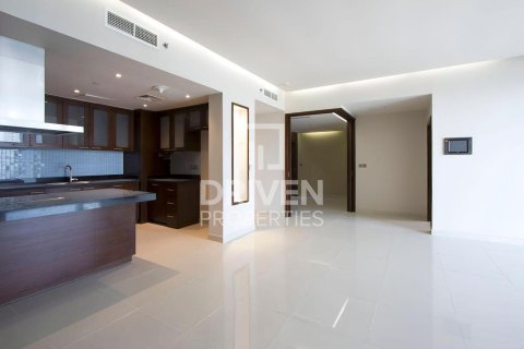 Appartement à Business Bay, Dubai, 2 chambres, 145.3 m², № 129552