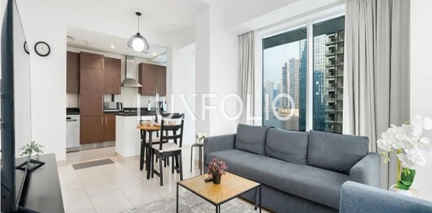Квартира в Бизнес-Бэе, Дубай, 1 спальня, 71м², № 45913
