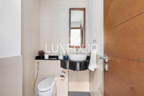 Купить квартиру в Бизнес-Бэе, Дубай: 1 спальня, 71м², № 45913 - фото 11