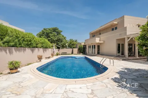 Villa in Saheel, Arabian Ranches, Dubai 5 bedrooms, 493 sq.m. № 122364 - photo 12