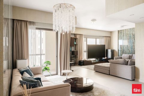 Apartment in Dubai 3 bedrooms, 182.1 sq.m. № 112572 - photo 2