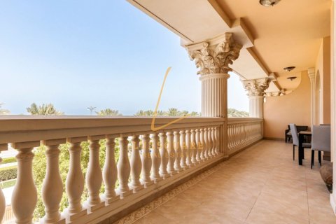 Appartement à The Crescent, Palm Jumeirah, Dubai, 2 chambres, 164 m², № 115442 - photo 13