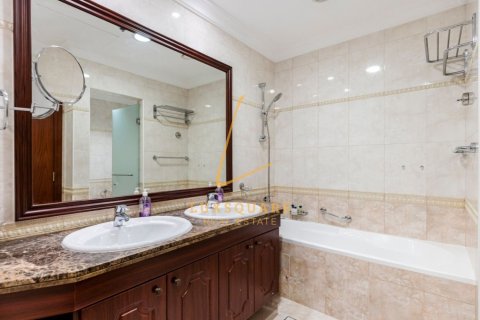 Appartement à The Crescent, Palm Jumeirah, Dubai, 2 chambres, 164 m², № 115442 - photo 11
