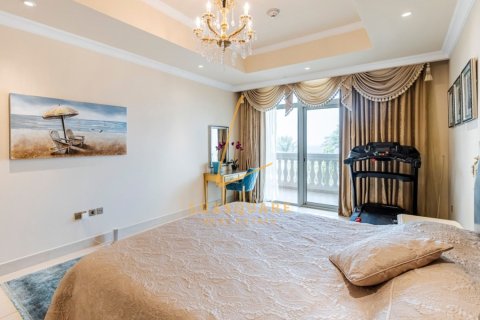Appartement à The Crescent, Palm Jumeirah, Dubai, 2 chambres, 164 m², № 115442 - photo 8
