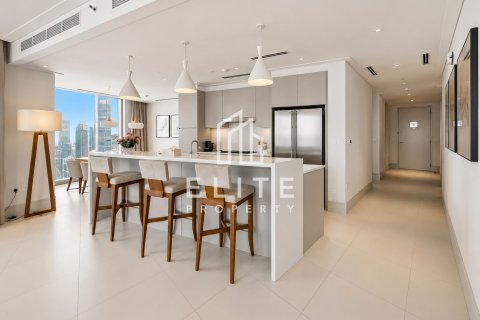 Apartamento en Vida Residence Downtown, Downtown Dubai (Downtown Burj Dubai), Dubai, 3 dormitorios, 187 m², № 139059