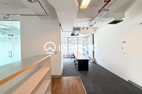 Снять в аренду офис в Бизнес-Бэе, Дубай: 156м², № 95217 - фото 3