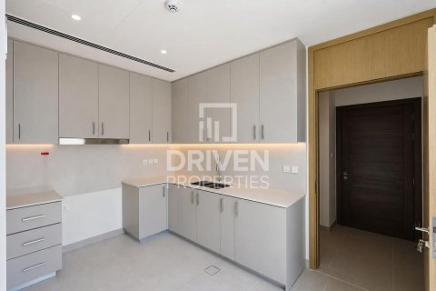 Villa in The Valley, Dubai 4 bedrooms, 907.57 sq.m. № 140481 - photo 8