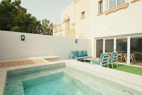 Villa in The Springs, Dubai 3 bedrooms, 228 sq.m. № 49777 - photo 13