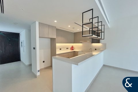 Купить виллу в Tilal Al Ghaf, Дубай: 3 спальни, 140м², № 74496 - фото 3
