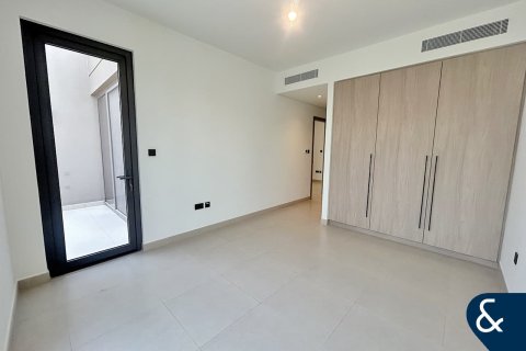 Купить виллу в Tilal Al Ghaf, Дубай: 3 спальни, 140м², № 74496 - фото 12