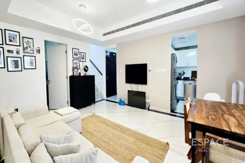 Villa en The Springs, Dubai, 3 dormitorios, 228 m², № 122623 - foto 3