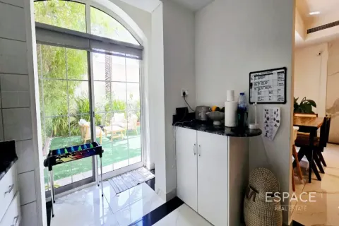 Villa en The Springs, Dubai, 3 dormitorios, 228 m², № 122623 - foto 11