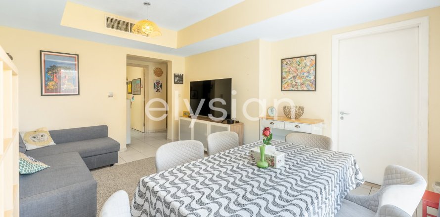 Таунхаус в The Springs, Дубай, 2 спальни, 173м², № 38074