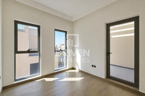Adosado en Damac Lagoons, Dubai, 4 dormitorios, 144 m², № 138489 - foto 17