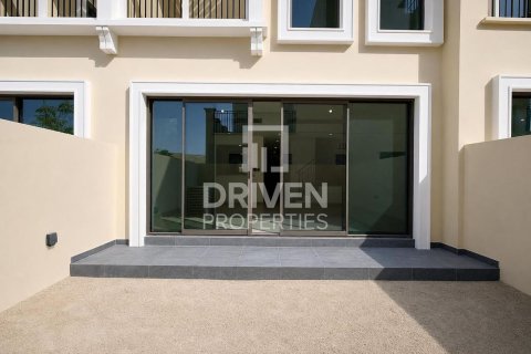 Adosado en Damac Lagoons, Dubai, 4 dormitorios, 144 m², № 138489 - foto 24