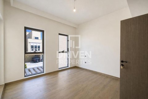 Adosado en Damac Lagoons, Dubai, 4 dormitorios, 144 m², № 138489 - foto 14