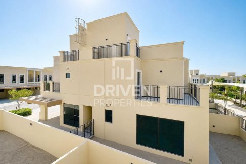 Adosado en Damac Lagoons, Dubai, 4 dormitorios, 144 m², № 138489 - foto 25