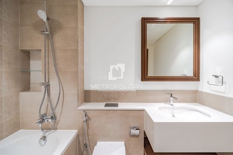 Apartment in EMAAR Beachfront, Dubai Harbour, Dubai 3 bedrooms, 178 sq.m. № 73062 - photo 11