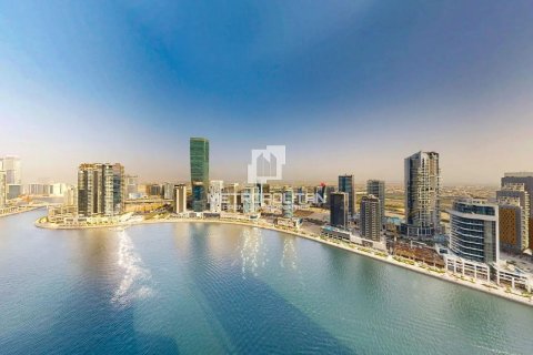 Apartment in Business Bay, Dubai 3 bedrooms, 160 sq.m. № 73064 - photo 26