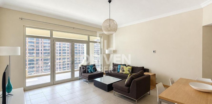 Квартира в Shoreline Apartments, Пальма Джумейра, Дубай, 2 спальни, 185.53м², № 128557