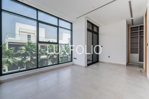 Купить таунхаус в Джумейра Гольф Эстейтс, Дубай: 4 спальни, 322м², № 45677 - фото 17
