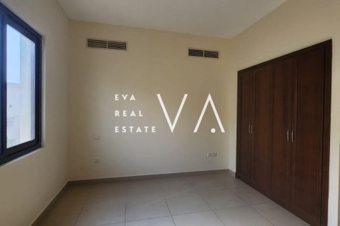 Villa in Dubai 5 bedrooms, 431.99 sq.m. № 52727 - photo 12