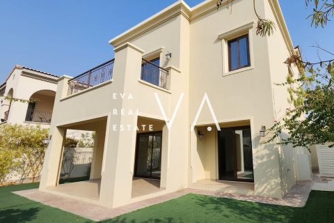 Villa à Dubai, 5 chambres, 431.99 m², № 52727