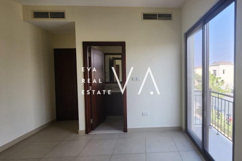 Villa in Dubai 5 bedrooms, 431.99 sq.m. № 52727 - photo 7