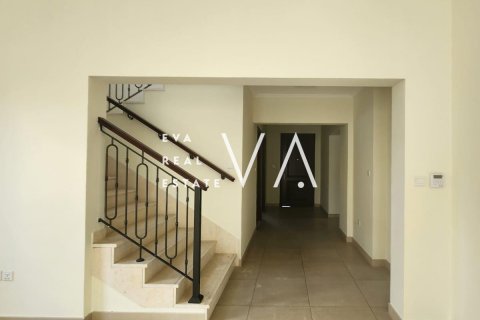 Villa in Dubai 5 bedrooms, 431.99 sq.m. № 52727 - photo 4