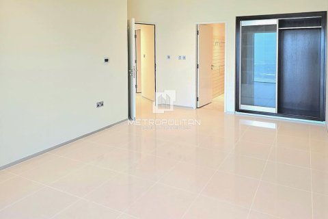 Apartment in Sheikh Zayed Road, Dubai 2 bedrooms, 122 sq.m. № 14730 - photo 13
