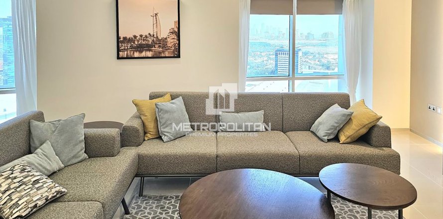 Apartment in Sheikh Zayed Road, Dubai 2 bedrooms, 122 sq.m. № 14730