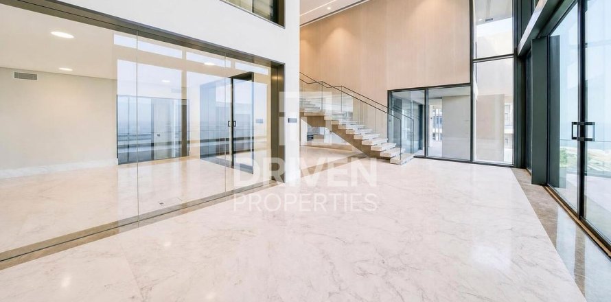 شقة في The Crescent, نخلة جميرا, دبي 4 غرف نوم, 598.76 م² رقم 141013