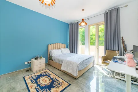 Villa en Saheel, Arabian Ranches, Dubai, 3 dormitorios, 299 m², № 122443 - foto 16