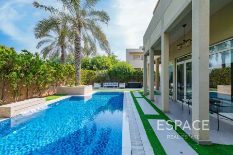 Villa en Saheel, Arabian Ranches, Dubai, 3 dormitorios, 299 m², № 122443 - foto 20