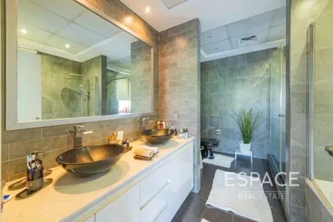 Villa en Saheel, Arabian Ranches, Dubai, 3 dormitorios, 299 m², № 122443 - foto 13