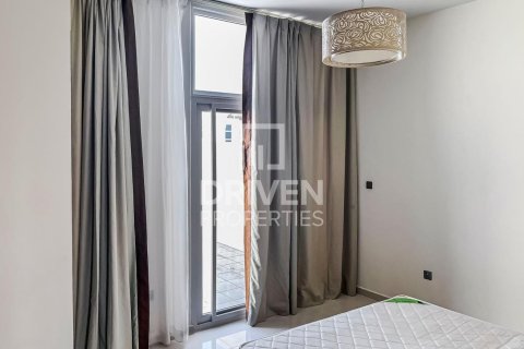 Villa à Dubai, 4 chambres, 151.8 m², № 136587 - photo 6