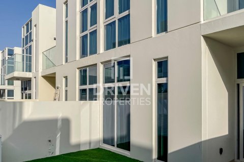 Villa à Dubai, 4 chambres, 151.8 m², № 136587 - photo 11