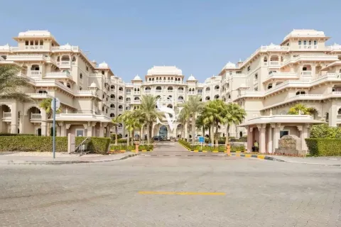 Apartment in Grandeur Residences, Palm Jumeirah, Dubai 1 bedroom, 103 sq.m. № 124007 - photo 13