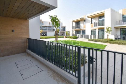 Townhouse in Arabian Ranches 3, Dubai 3 bedrooms, 208 sq.m. № 43792 - photo 6