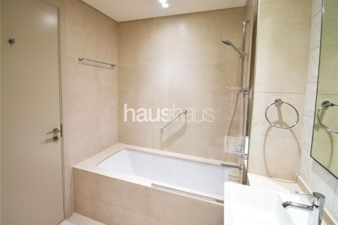 Townhouse in Arabian Ranches 3, Dubai 3 bedrooms, 208 sq.m. № 43792 - photo 10